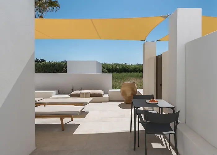 Parilio, A Member Of Design Naousa (Paros)