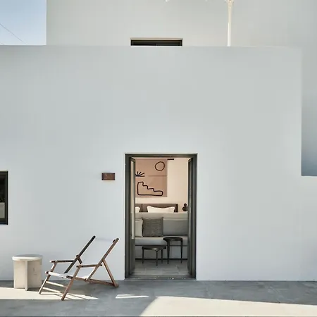 Parilio, A Member Of Design Naousa