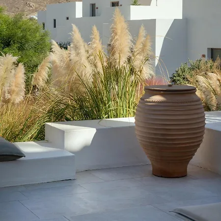 Parilio, A Member Of Design Hotel Naousa (Paros)