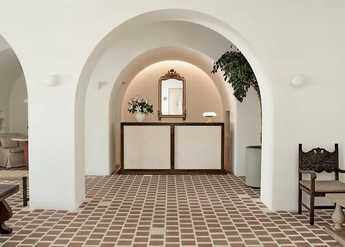 Parilio, A Member Of Design Naousa