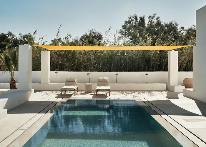 Parilio, A Member Of Design Naousa (Paros)